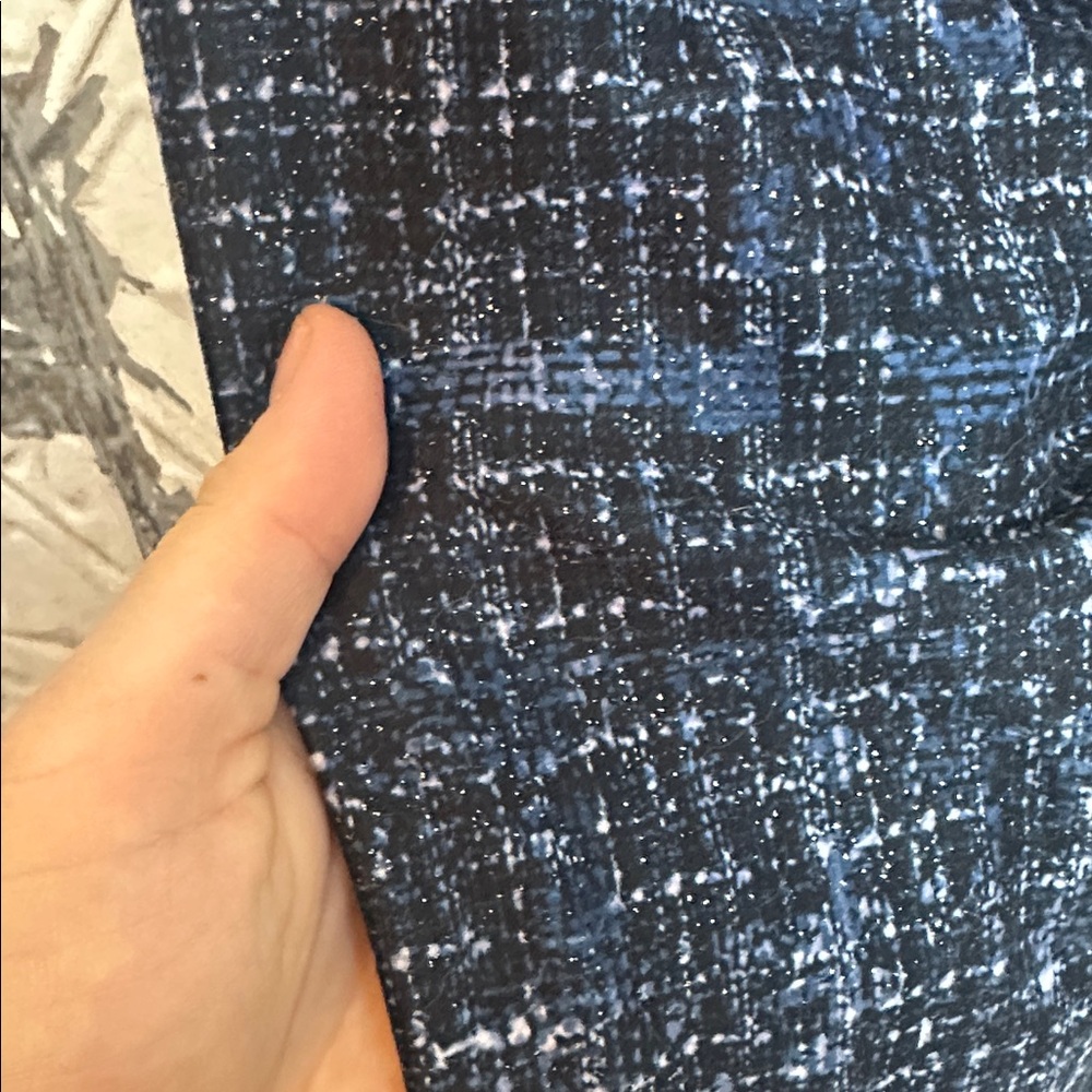Peloton sparkly Navy Leggings - Picture 5 of 5
